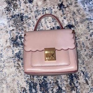 Micheal Kors mini purse